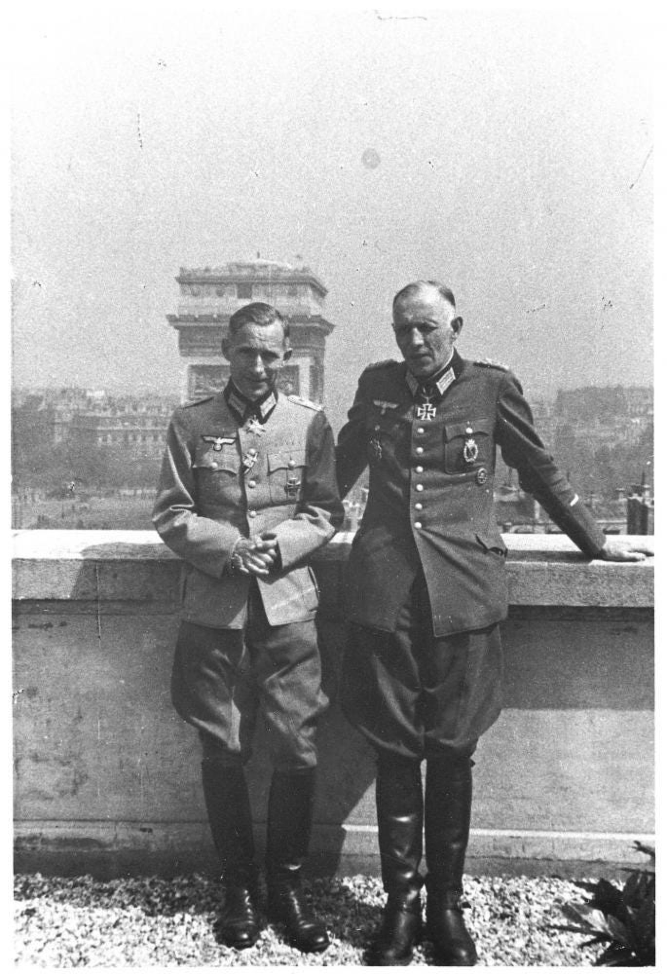 Ernst Jünger in Paris (1941–1944).